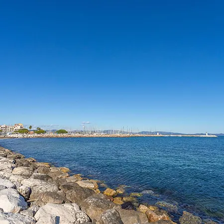 Hébergement de vacances Jean D'agreve-2 By Interhome