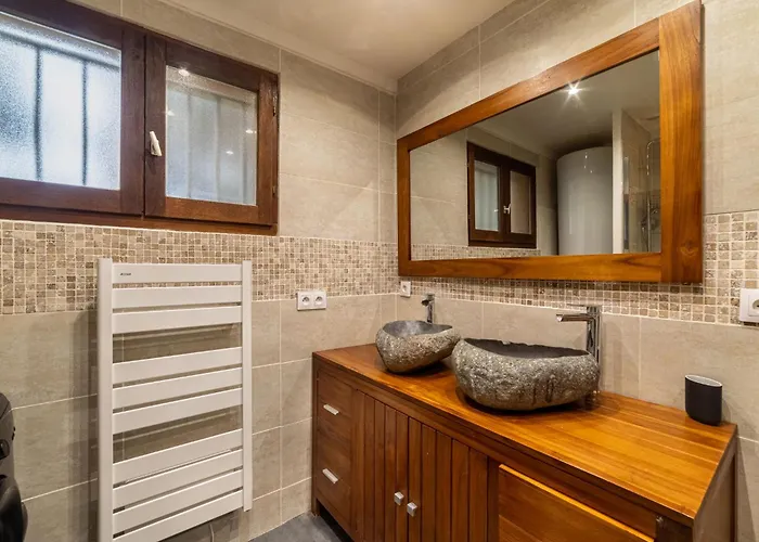 Hébergement de vacances Jean D'agreve-2 By Interhome *